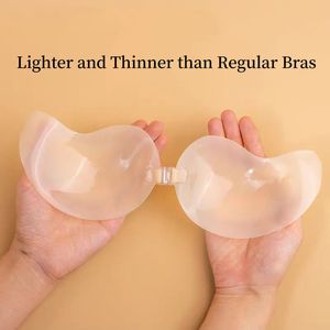 Soutien-gorge adhésif sans bretelles ultra-mince en forme de mangue Soutien-gorge en silicone collant invisible et réutilisable <span class=keywords><strong>pour</strong></span> <span class=keywords><strong>robe</strong></span> <span class=keywords><strong>dos</strong></span> <span class=keywords><strong>nu</strong></span> avec couvre-mamelons - Product Image 3