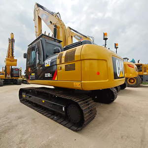 En stock : Excavatrice <span class=keywords><strong>Caterpillar</strong></span> 323D2L d'occasion, 23 <span class=keywords><strong>tonnes</strong></span>, à vendre - Product Image 5