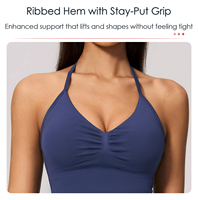 En gros Débardeur de yoga long à col halter en V, froncé sur le devant, côtelé, avec rembourrage, ourlet antidérapant, anti-transpiration, style brassière de sport, pour Pilates et Gym
