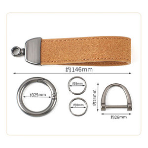 OEM <span class=keywords><strong>porte</strong></span>-clés en métal blanc en cuir transfert de chaleur impression daim <span class=keywords><strong>porte</strong></span>-clés anneau marque personnalisée pour voiture moto vélo - Product Image 6