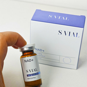 Suero en Ampollas OEM/ODM con NAD+ (Niacinamida) y Ácido Hialurónico para el Rostro, Antienvejecimiento, Reparación de la Piel, Iluminador e Hidratante - Negro Oscuro - Product Image 1