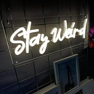 Enseigne néon LED personnalisable et dimmable, alimentée par USB, motif 'Stay Weird', pour décoration de bibliothèque, salle de classe, coin lecture, chambre d'enfant, enseigne électronique - Product Image 4