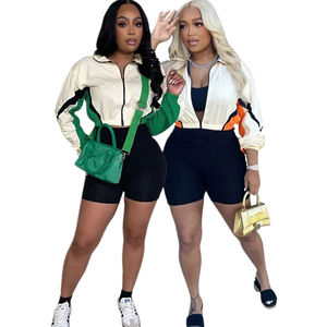Chaqueta de running con cremallera para exteriores, conjunto de yoga de manga larga de secado rápido color nude, ropa deportiva para mujer, conjuntos de shorts de tela no tejida con letras decorativas - Product Image 1