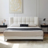 Lit double modulaire Zayshine de luxe rétro français en sherpa blanc crème pour chambre principale, grand format 1,5-1,8 mètres, pour appartement et villa