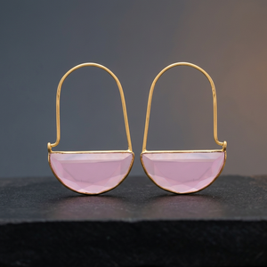Nouveauté : Boucles d'oreilles pendantes en zircon rose, forme demi-lune tendance, en laiton, faites à la main, JAIPUR GEMS JEWELRY - Product Image 3
