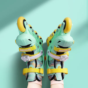 Chaussures à roues dures ajustent la course de démarrage meilleurs patins à roues alignées pour enfants usine professionnelle OEM chaussures à roulettes en ligne agressives - Product Image 3