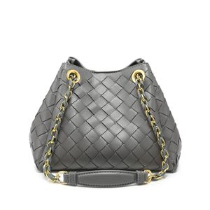 Sac à bandoulière/à porter croisé B Brand 2026, nouvelle collection femme, en tissu parachute tressé à la main avec chaîne, style urbain simple, pour le quotidien - Product Image 6