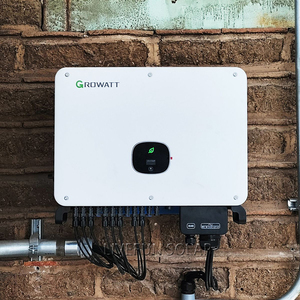 Inversor trifásico <span class=keywords><strong>Growatt</strong></span> <span class=keywords><strong>MID20KTL3</strong></span>-<span class=keywords><strong>X</strong></span> de 20KW para conexión a red, 2MPPT, pantalla OLED+LED, protección IP65, 98.75% de eficiencia para energía solar - Product Image 4
