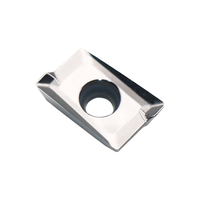 Plaquettes de fraisage en aluminium revêtues PVD Apkt1003 pour jantes de voiture en alliage d'aluminium HRC45-55 Garantie 3 ans OEM