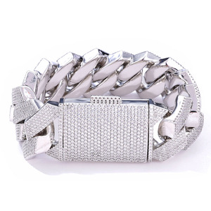 สร้อยข้อมือผู้ชายแบบคิวบันประดับเพชรซิร์คอนหกแถวทรงข้าวหลามตัด สไตล์ฮิปฮอป แฟชั่นเครื่องประดับอินเทรนด์  รับสั่งทำตามแบบ  แบรนด์ Tanjing - Product Image 5