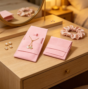 Bolsa de Almacenamiento de Joyas Plegable y Portátil, Bolsa de Microfibra Suave para Collares, Color Rosa, para Empaque de Regalos en Joyerías, Venta al Por Mayor - Product Image 6