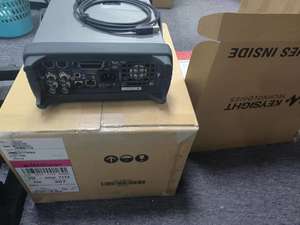 Nuevo medidor de frecuencia Keysight 53230A * - Product Image 2