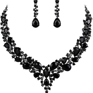 Éxito de Ventas Transfronterizo: Conjunto de Collar y Pendientes de Novia con Pedrería Europea y Americana para Banquetes y Fiestas, Atrevido y Elegante - Product Image 5