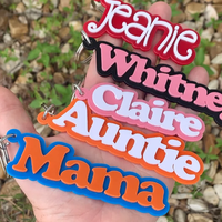 Porte-clés personnalisable en acier inoxydable avec nom 3D, initiales en acrylique, pendentif vertical, cadeau de mariage, souvenir de fête YSK001