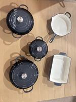 Lot de 5 ustensiles de cuisson professionnels en fonte émaillée robuste : Poêle à fruits de mer 30 cm, Poêle à frire 26 cm, Plat à rôtir 33 cm, Marmite à soupe 21 cm et 26 cm