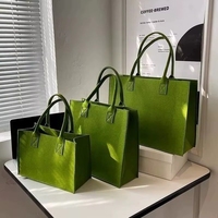 Logo personnalisé robuste écologique décontracté grande capacité sac en feutre femmes sac fourre-tout en feutre sacs à main laine feutre sac à provisions