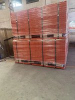 Fournisseur chinois de coffrage en bois et acier réutilisable à haute résistance pour la construction