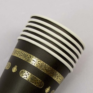 Vaso Mini de Papel Dorado Negro de 110 ml, 4 oz, para <span class=keywords><strong>Agua</strong></span> Durante Umrah, Hajj y Ceremonias Religiosas, Vajilla - Product Image 3