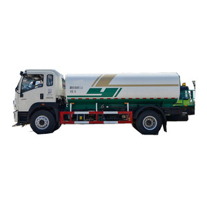 Camión Cisterna Sinotruk Howo 6x4 371HP <span class=keywords><strong>de</strong></span> 10 Ruedas, 20m3/25CBM, Euro II, con Sistema <span class=keywords><strong>de</strong></span> Rociado <span class=keywords><strong>de</strong></span> Agua, en Kenia - Product Image 4