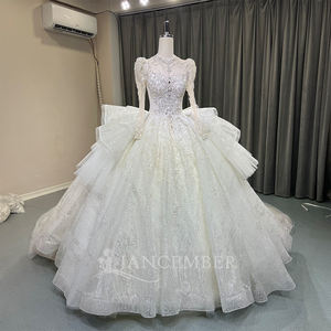 Robe de bal moderne Xx63 à imprimé floral en cristal et sequins, décolleté cœur, traîne chapelle, appliques, antistatique, longueur ras du sol, coupe classique - Product Image 4