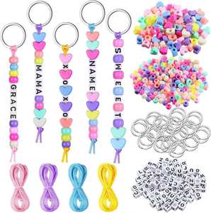 Kit de fabrication de bijoux DIY en gros, kit de fabrication de porte-clés ajustables avec lettres pour filles, kit de fabrication DIY, kit de perles acryliques 26 lettres - Product Image 1