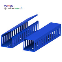 Conduit de câblage en PVC Gestion des fils Armoire électrique carrée Conduit de câblage en PVC avec trous fendus 25*25 30*30 40*40 50*50 60*40
