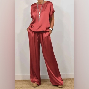 Ensemble décontracté 2 pièces pour femmes, chemise ample à manches courtes et col rond, pantalon large, tendance - Product Image 4