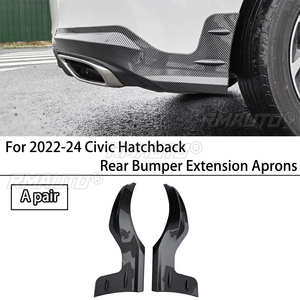 ชุดแต่งกันชนหลัง Honda Civic Hatchback รุ่นที่ 11 ปี 2022-2024 พร้อมสปลิตเตอร์ข้าง สีดำเงา ลายคาร์บอนไฟเบอร์ - Product Image 1