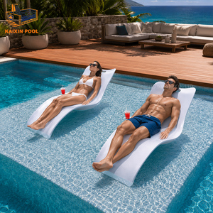 Tumbona de Diseño para Exteriores, de Fibra de Vidrio, Resistente al Agua, para Piscina o Playa - Product Image 1