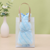 Serviette en polaire corail en forme d'ours mignon, douce et absorbante, avec sac, idéale pour les enfants, cadeau de naissance ou d'anniversaire