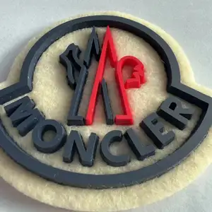 Tùy chỉnh 3D lớn lên Silicone logo cảm thấy vải cao su eombossed Logo truyền nhiệt sắt trên các bản vá lỗi cho quần áo