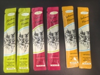Friandises en purée pour chats 15g*5 sachets Poulet Thon Saumon Riche en protéines Sans céréales Friandise à lécher Vente en gros OEM Chats adultes et chatons
