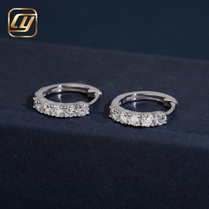 Boucles d'oreilles créoles CHOYUE classiques en diamant de laboratoire taille brillant, en argent sterling plaqué rhodium, certifiées IGI, tendance pour femme - Product Image 6