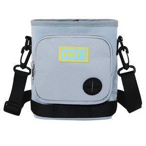 Bolsa de entrenamiento para mascotas personalizada de fábrica, impermeable, con cordón, bandolera, portátil, para exteriores, para guardar snacks para perros - Product Image 1