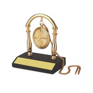 Logo personnalisé fourni en usine ensemble d'horloge de bureau à bascule dorée en cuir martelé en métal pour une utilisation de bureau pour les cadeaux d'exportateur indien - Product Image 1