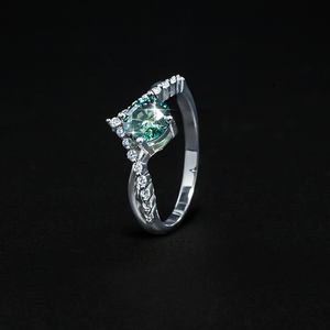 Bague en argent S925 en gros avec couronne et moissanite 1 carat VVS couleur <span class=keywords><strong>D</strong></span> pour femme, idéale pour fiançailles et mariage - Product Image 4