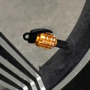 Accesorios para Automóviles, Tapa de Válvula de Aleación de Aluminio con Diseño de <span class=keywords><strong>Granada</strong></span> - Product Image 6