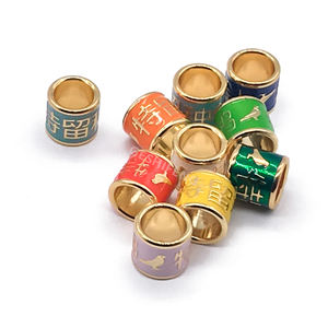 Anillas Personalizadas de Cobre <span class=keywords><strong>para</strong></span> Palomas Anilla <span class=keywords><strong>para</strong></span> Canarios 8.5mm Anilla Dorada Colorida <span class=keywords><strong>para</strong></span> Aves con Impresión - Product Image 3