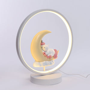 Mignon <span class=keywords><strong>Licorne</strong></span> Résine Animal Résine Statue Veilleuse USB Alimenté Lampe De Table <span class=keywords><strong>Chambre</strong></span> Décor Cadeau pour Enfant - Product Image 4