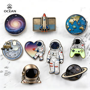 Fabricants professionnels d'épingles à revers personnalisées, épingles à revers en cerise sur mesure - Product Image 4