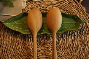 ช้อนไม้ทำมือสำหรับทำอาหารในครัว ใช้คน ผสม และเสิร์ฟ ผลิตจากไม้ธรรมชาติที่เป็นมิตรต่อสิ่งแวดล้อม สำหรับใช้ในชีวิตประจำวัน - Product Image 6