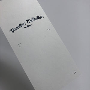 Etiqueta personalizada de lujo para ropa, impresión Offset, tarjeta de embalaje de papel reciclado, diseño de moda, insertar etiqueta de marca, promoción, tarjeta de regalo - Product Image 3