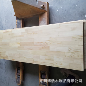 Tablas de Pino Macizo con Juntas Dentadas, Tamaño Personalizable, Uso en Interiores, Diseño Rústico, Fabricante de Shandong - Product Image 5