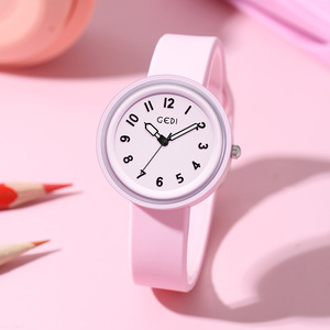 Montre en silicone simple et élégante, couleur bonbon, montre pour femme, nouvelle montre en gelée imperméable - Product Image 1