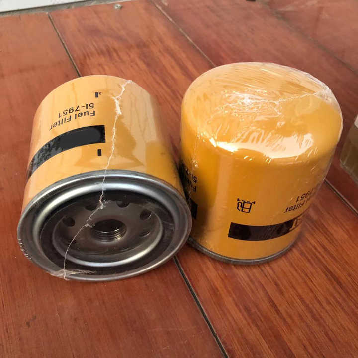5I7951 FF5089 BF7538 FC-5505 33397 WK10020 ME035829 Fuel filter  