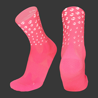 Chaussettes de cyclisme rembourrées unisexes en nylon avec logo personnalisé, chaussettes de sport en gros