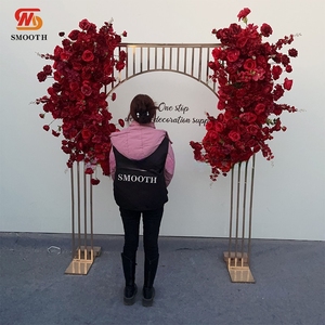 Camino de Mesa de Flores de Rosa Roja Suave Hecho a Mano, Nuevo, Decoración de Bodas, Fiestas de Cumpleaños y Día de San Valentín, Flores Artificiales - Product Image 1