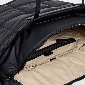 Grand sac fourre-tout noir en nylon imperméable pour femme, personnalisé, avec plusieurs poches, matelassé, poignée mate, fermeture éclair, idéal pour tous les voyages - Product Image 2
