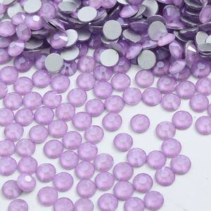 Оптовая продажа, высокое качество, мокко стекло, плоская спинка со стразами, блестки, серебро, не горячее фиксация на камнях для украшения ногтей - Product Image 2