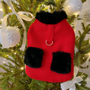 Giacca per Cani Rossa Calda e Alla Moda, Set con Guinzaglio e Collare in Pelliccia, Cappotto Invernale per Cani - Product Image 1
